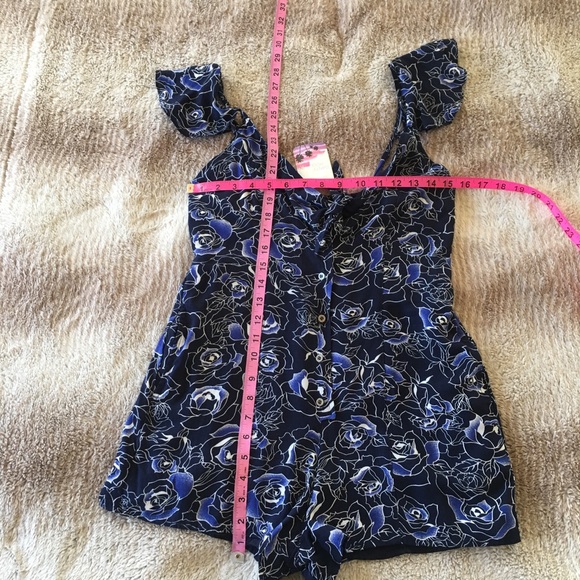 Blue Floral Summer Romper Small - Picture 5 of 7